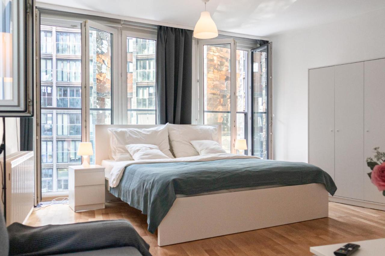 Gasometer Apartment - Designer Building With Amazing View Wien Eksteriør bilde